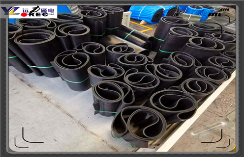 除鐵器皮帶，內(nèi)蒙古帶式除鐵器怎么調(diào)整皮帶跑偏_安裝_內(nèi)蒙古帶式除鐵器怎么調(diào)整皮帶跑偏跑偏原因及如何調(diào)_刮板價(jià)格 