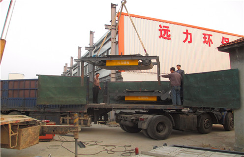 永磁滾筒除鐵器，內(nèi)蒙古永磁滾筒除鐵器知識(shí)參數(shù)_內(nèi)部磁塊安裝方法_內(nèi)蒙古永磁滾筒除鐵器型號(hào)價(jià)格