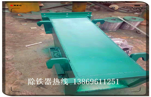 管道除鐵器，內(nèi)蒙古管道除鐵器_遠(yuǎn)力內(nèi)蒙古管道除鐵器應(yīng)用安裝示意圖型12000高斯_可定制工作原理 