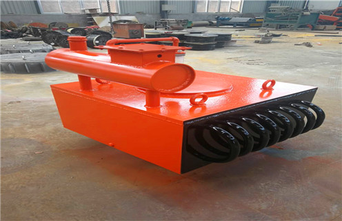油冷電磁除鐵器，河南強迫油冷電磁除鐵器生產(chǎn)廠家_河南強迫油冷電磁除鐵器生產(chǎn)廠家加多少號油_選型