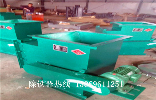 管道除鐵器，黑龍江不銹鋼管道除鐵器_黑龍江不銹鋼管道除鐵器廠家應(yīng)用安裝示意圖型12000高斯_可定制工作原理