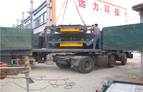 皮帶強(qiáng)磁除鐵器，吉林皮帶強(qiáng)磁除鐵器_內(nèi)部構(gòu)造_吉林皮帶強(qiáng)磁除鐵器訂制哪家好_使用方法 